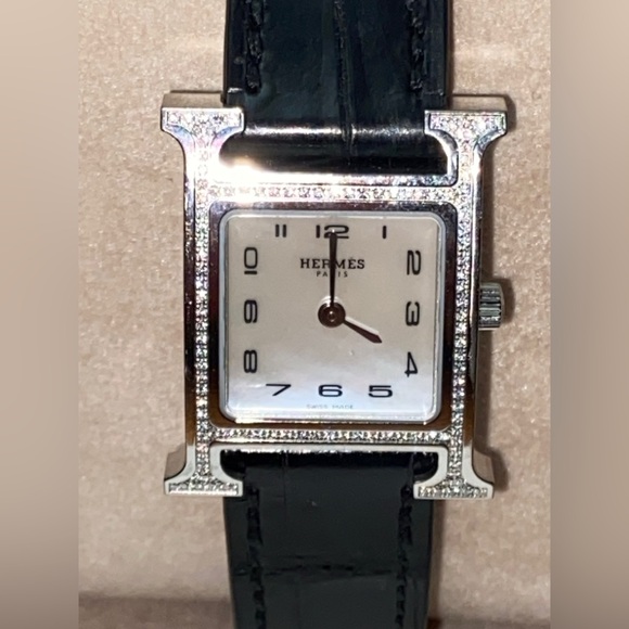 🌟SOLD🌟HERMES Heure H Watch Diamond Bezel Alligator Noir Black - Picture 6 of 15